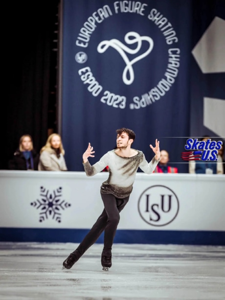 Ice Gallery Skates U.S.